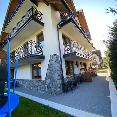 Gasthuis Dunajcowka 3*